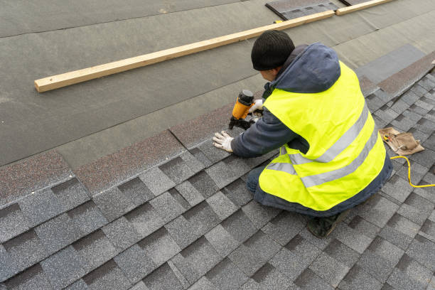 Best Shingle Roofing Installation  in Othello, WA